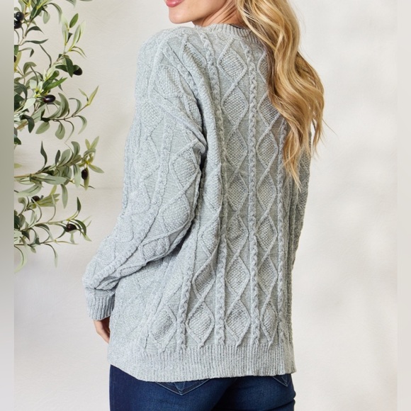 NEW BiBi Gray Chunky Cable Knit Cottagecore Grandma Crewneck Sweater - Picture 7 of 10